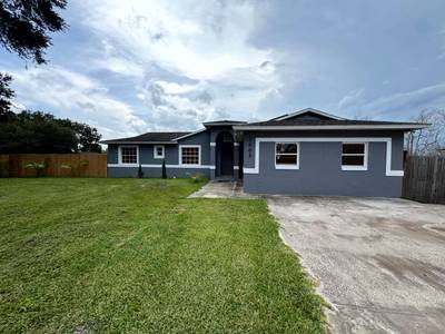 3662 Mohawk Dr, Mount Dora, FL